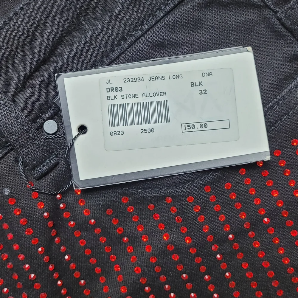 DNA Premium Wear Black Distressed/Destroyed Rhinestones Denim Jeans..Size:32